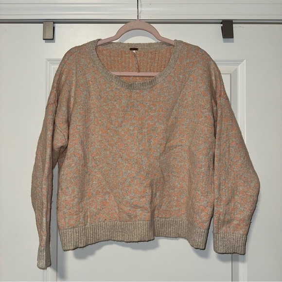 Free People Cool Cat Leopard Print Sweater M Alpaca Wool Blend - Picture 2 of 5